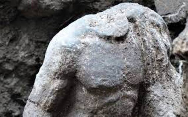 Βέροια: Άγαλμα των αυτοκρατορικών χρόνων αποκαλύφθηκε σε σωστική ανασκαφή 